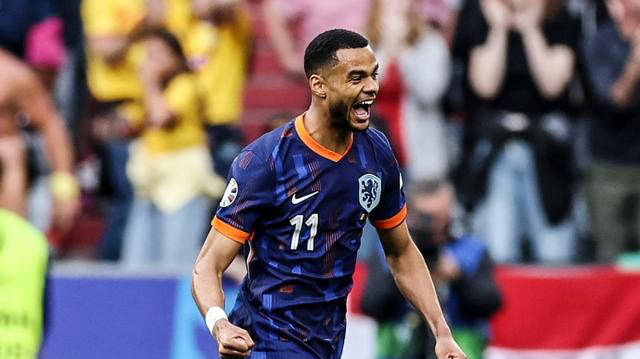 包含奥地利队上演逆袭，成功跻身预选赛前列的词条