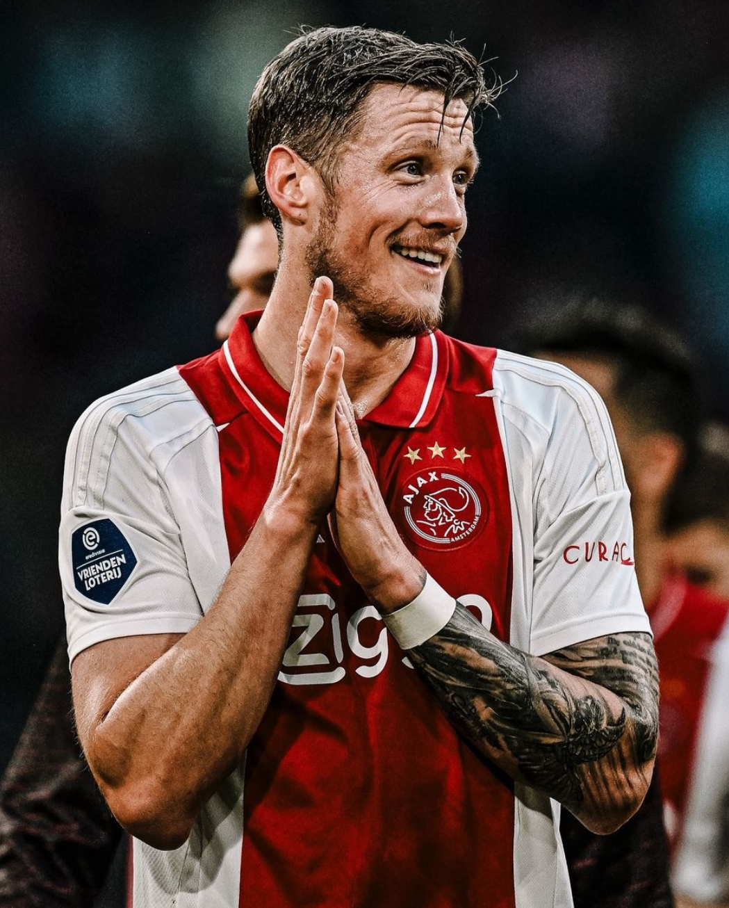 沃特福德主帅点赞球员表现，球队士气高涨的简单介绍