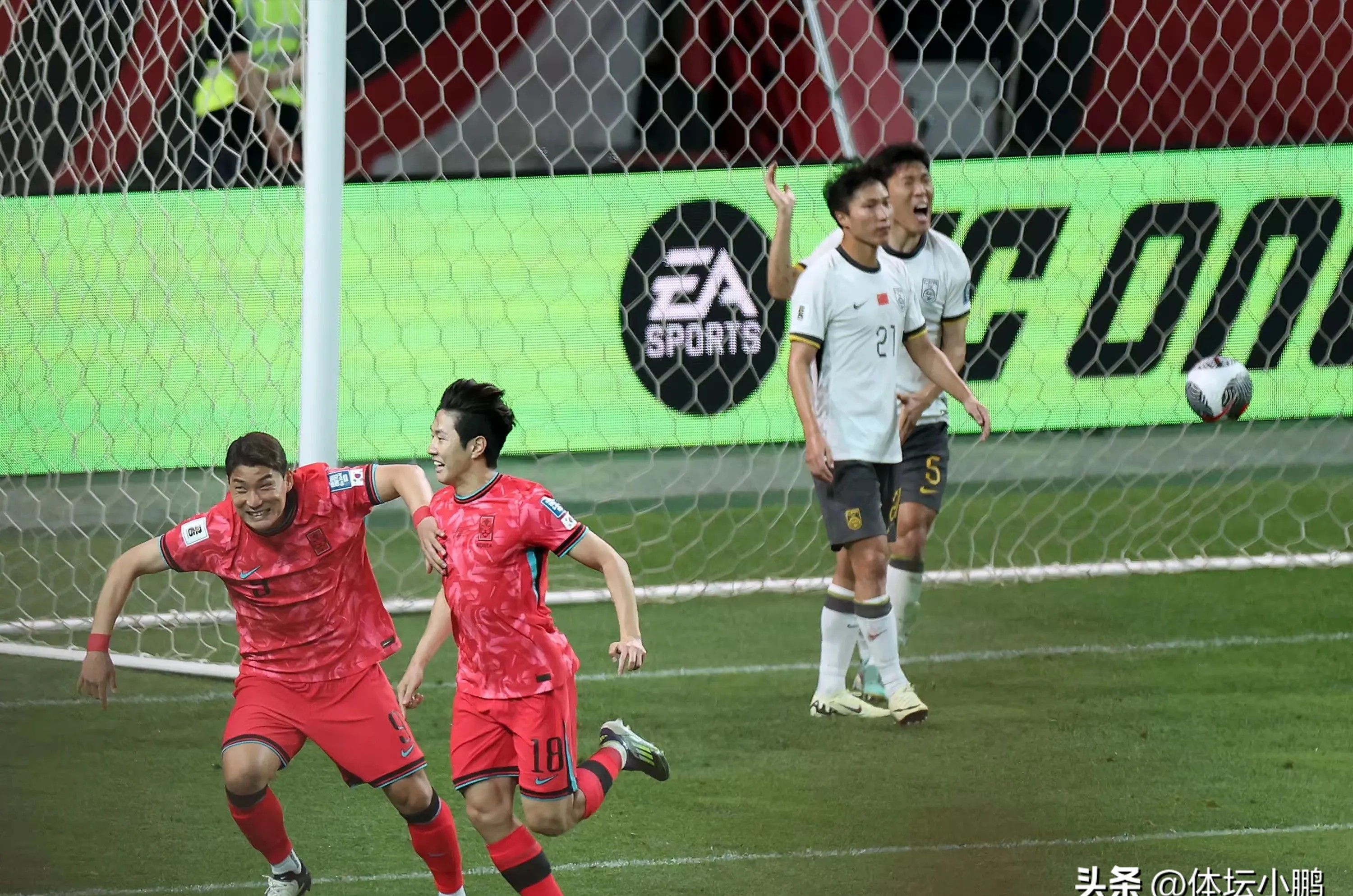 开云体育入口-包含踢出风采！中超球员实力抢眼赛场上一番风华的词条