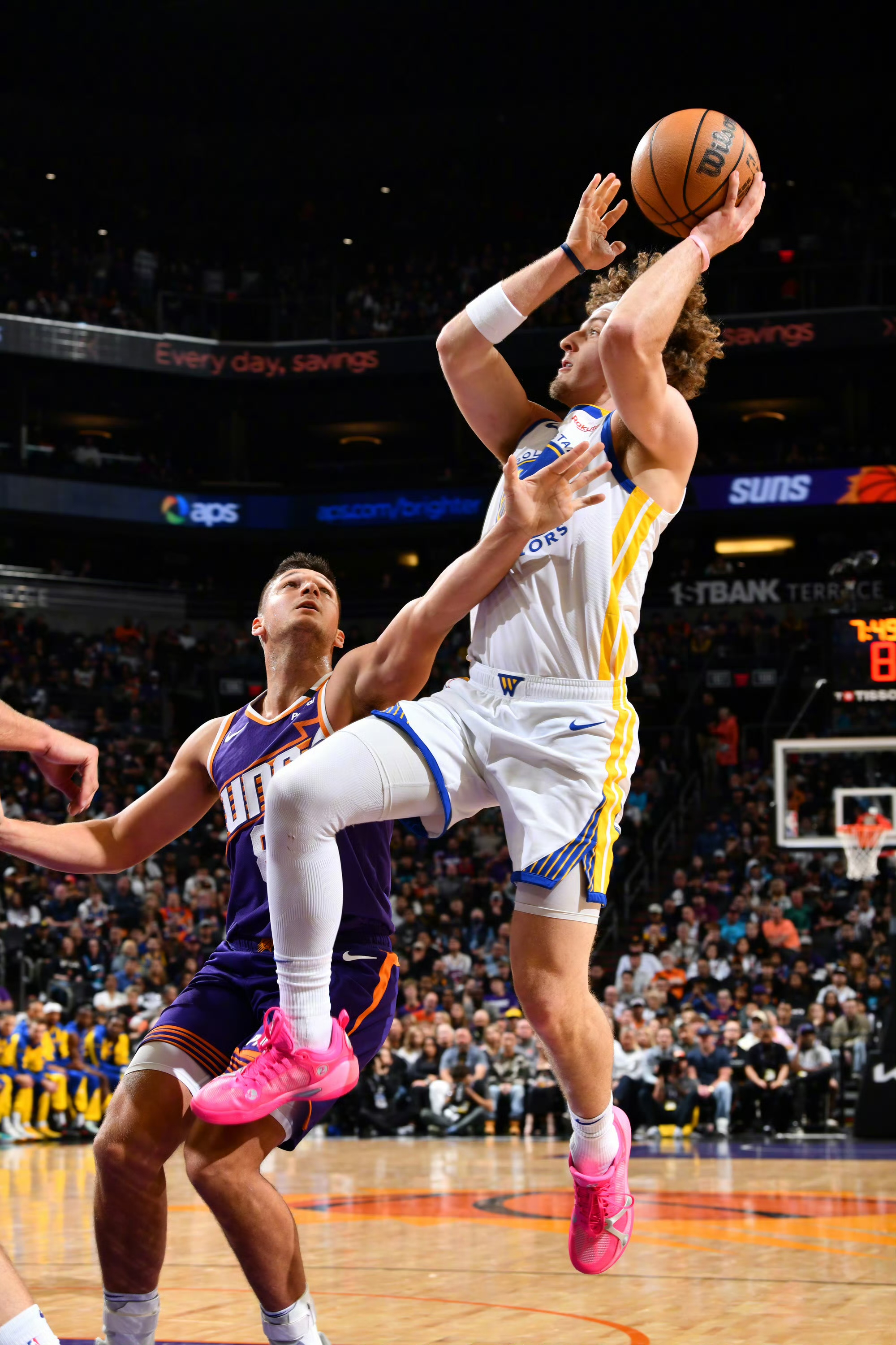 杜塞尔多夫主场战胜对手，豪取三分