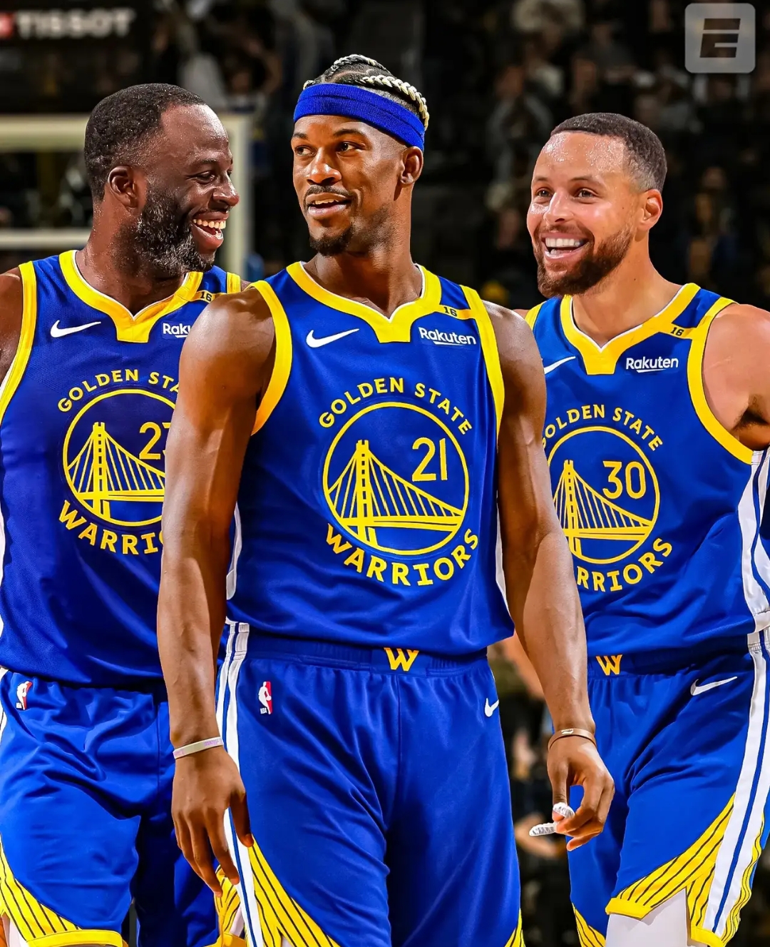 勇士客场大胜篮网，领跑西部