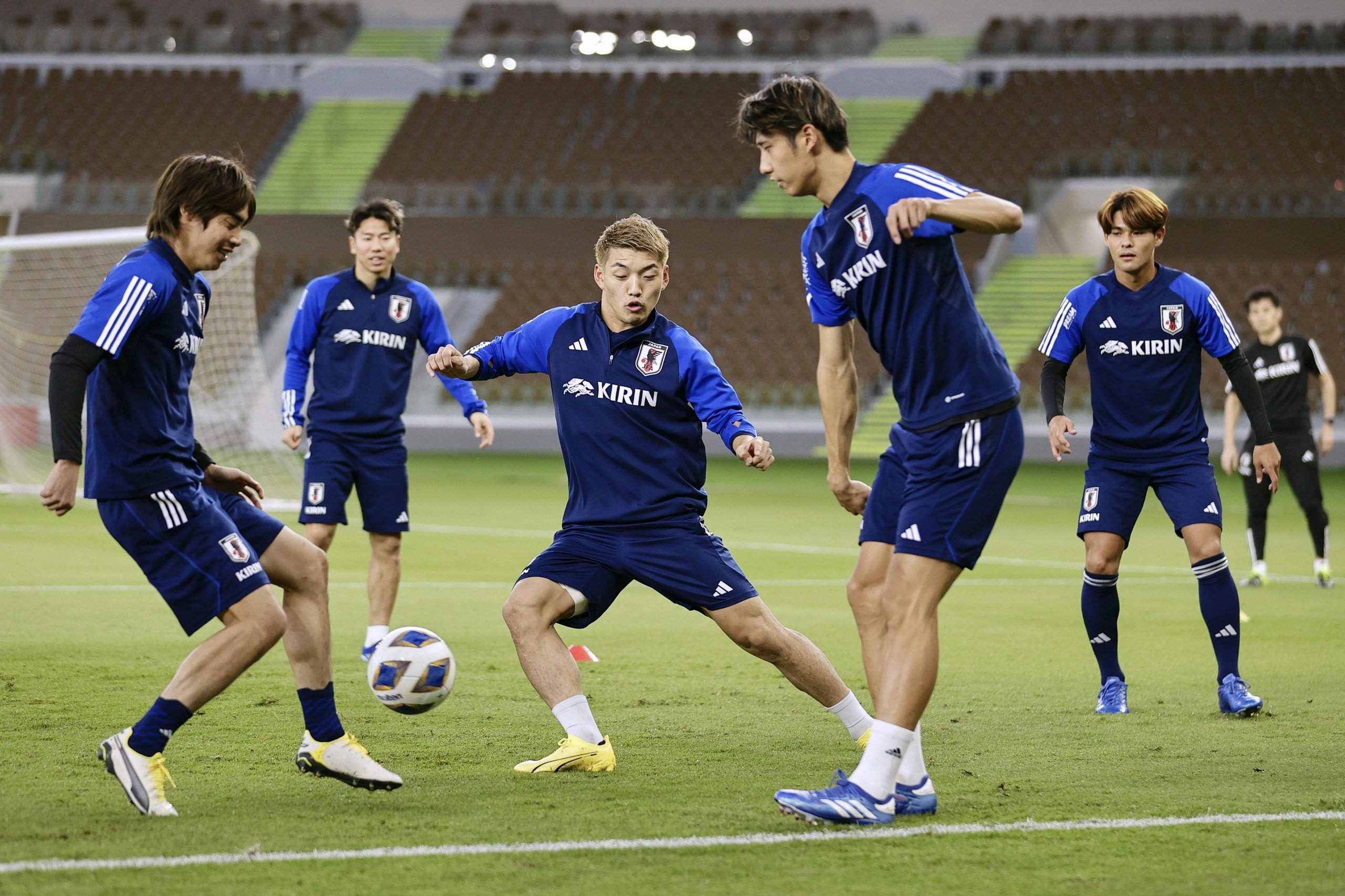 激情澎湃！强队争霸，胜者名副其实