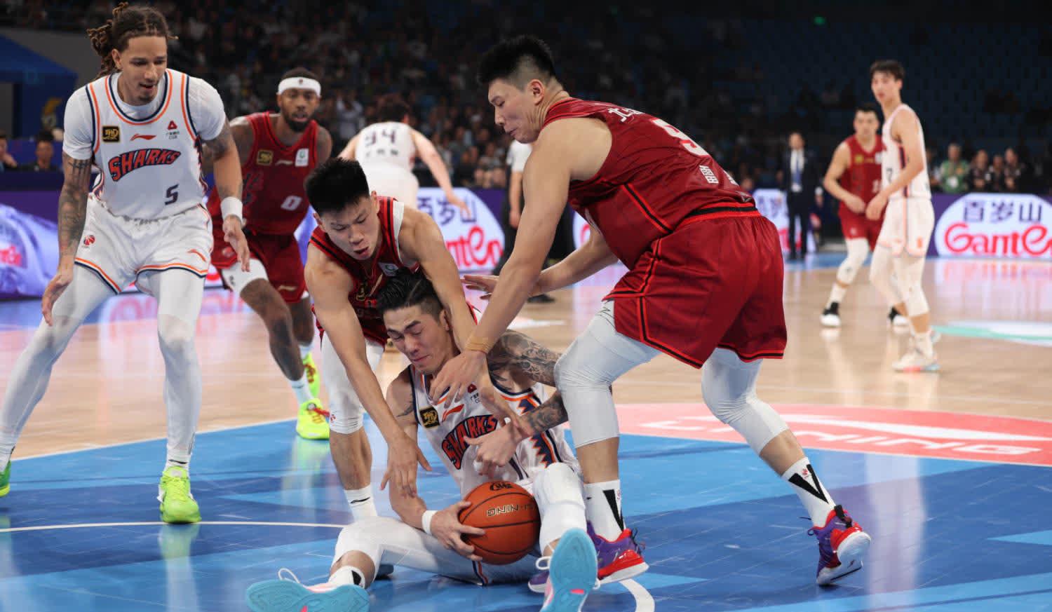 吉林队外援受伤，缺席多场比赛